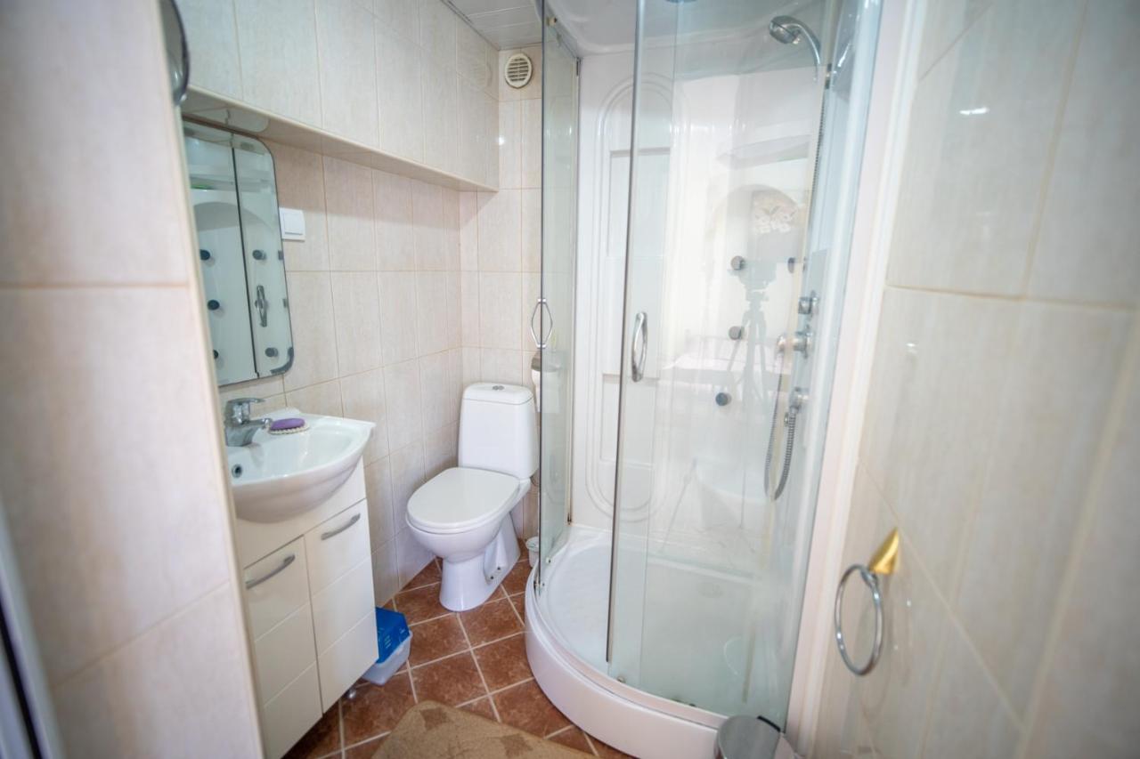 Ari Apartments Крашичі Екстер'єр фото