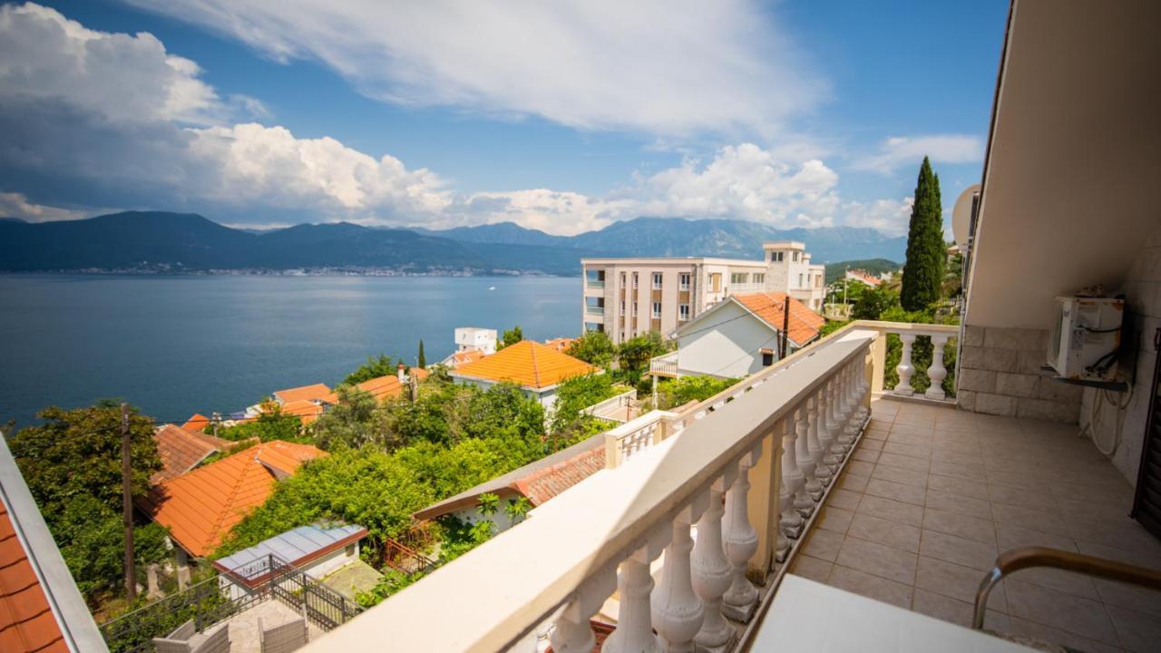 Ari Apartments Крашичі Екстер'єр фото
