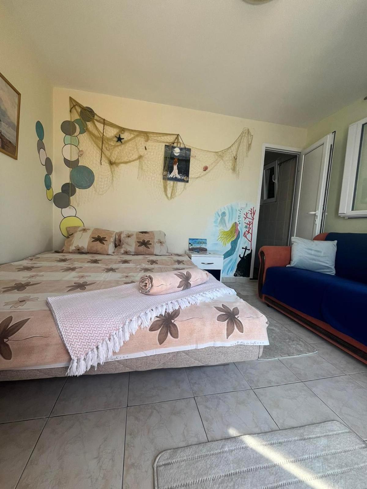 Ari Apartments Крашичі Екстер'єр фото